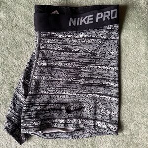 Nike Pro Black and White Patterned Shorts